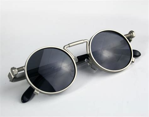 round metal sunglasses steampunk.